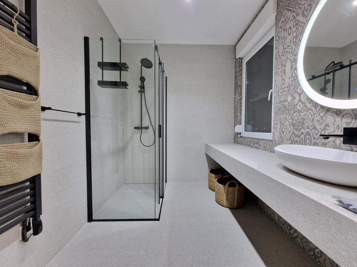 Seahouse By Jelena Apartment Bibinje Exterior photo